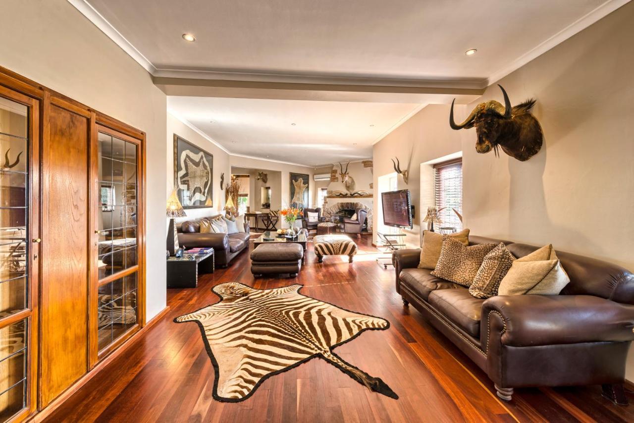 Ikhaya Safari Lodge Fokváros Kültér fotó