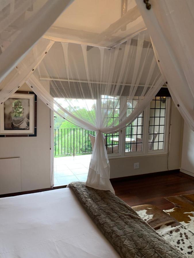 Ikhaya Safari Lodge Fokváros Kültér fotó